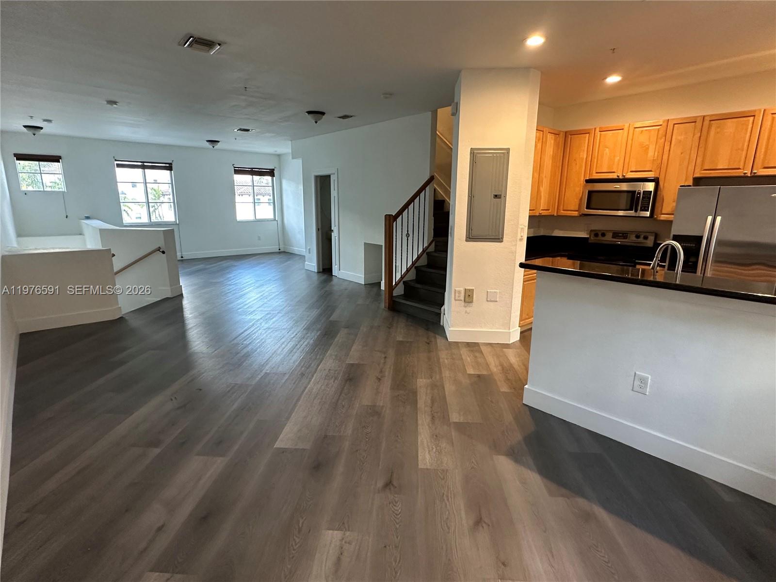 BOARDWALK AT VIZCAYA COND - Residential