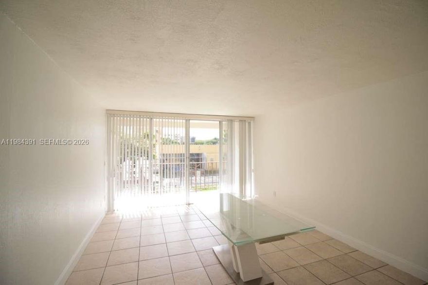 Bright split-level 2-bedroom, 2-bath condo featuring a spacious balcony. Second-floor entry with both bedrooms located upstairs. Ideally located near Florida International University, major highways, and a variety of shopping and dining options. Enjoy comfort, convenience, and easy access to everything Miami has to offer.