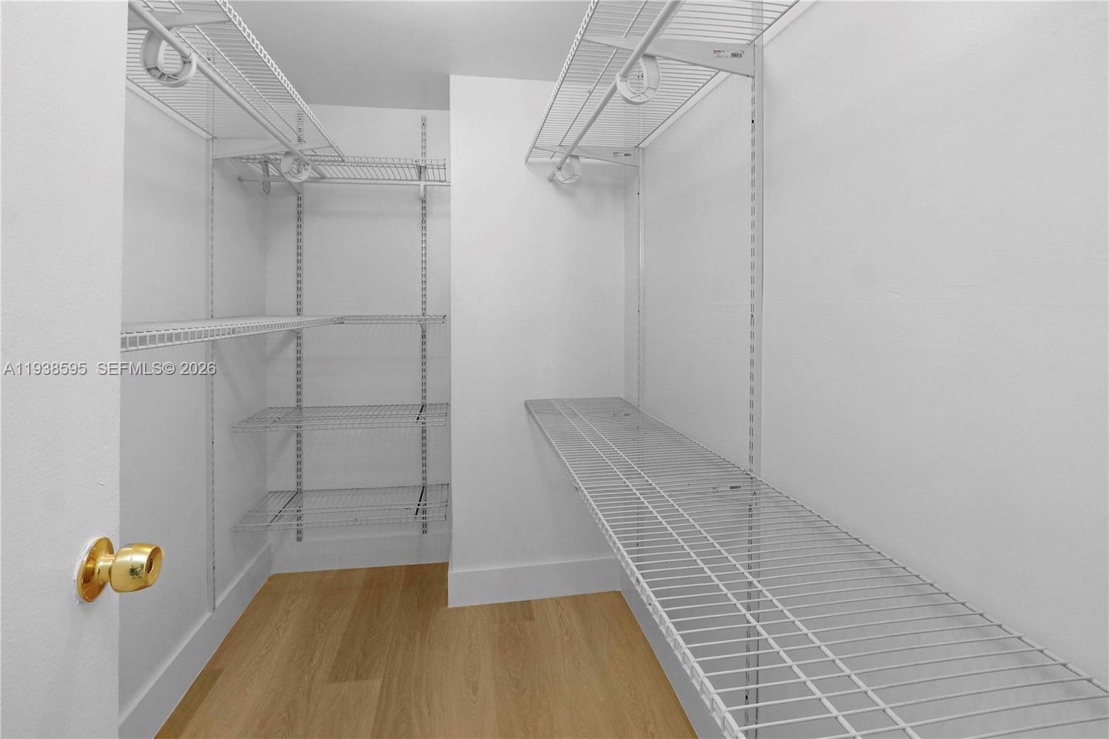 CAPTIVA LAKES VILLAS COND - Residential