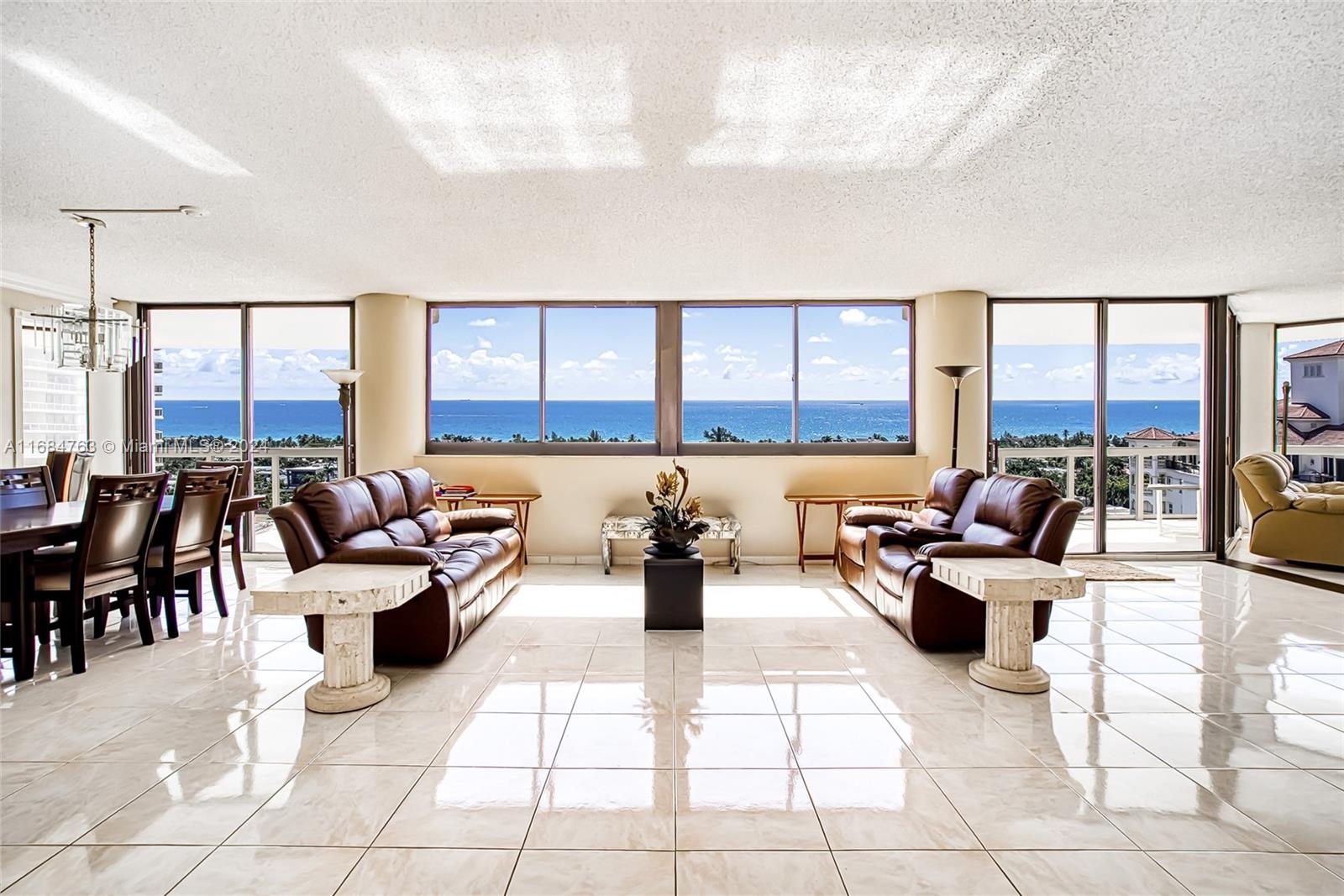 Property for Sale at 20185 E Country Club Dr 1801, Aventura, Miami-Dade County, Florida - Bedrooms: 3 
Bathrooms: 3  - $950,000