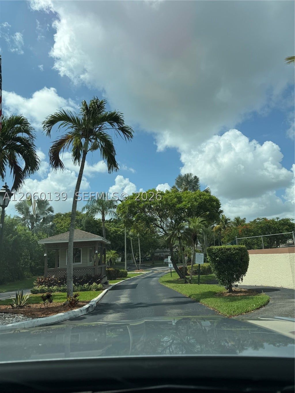 Photo of 309 W Hemingway Cir, Margate, FL 33063 (MLS # A12060139)