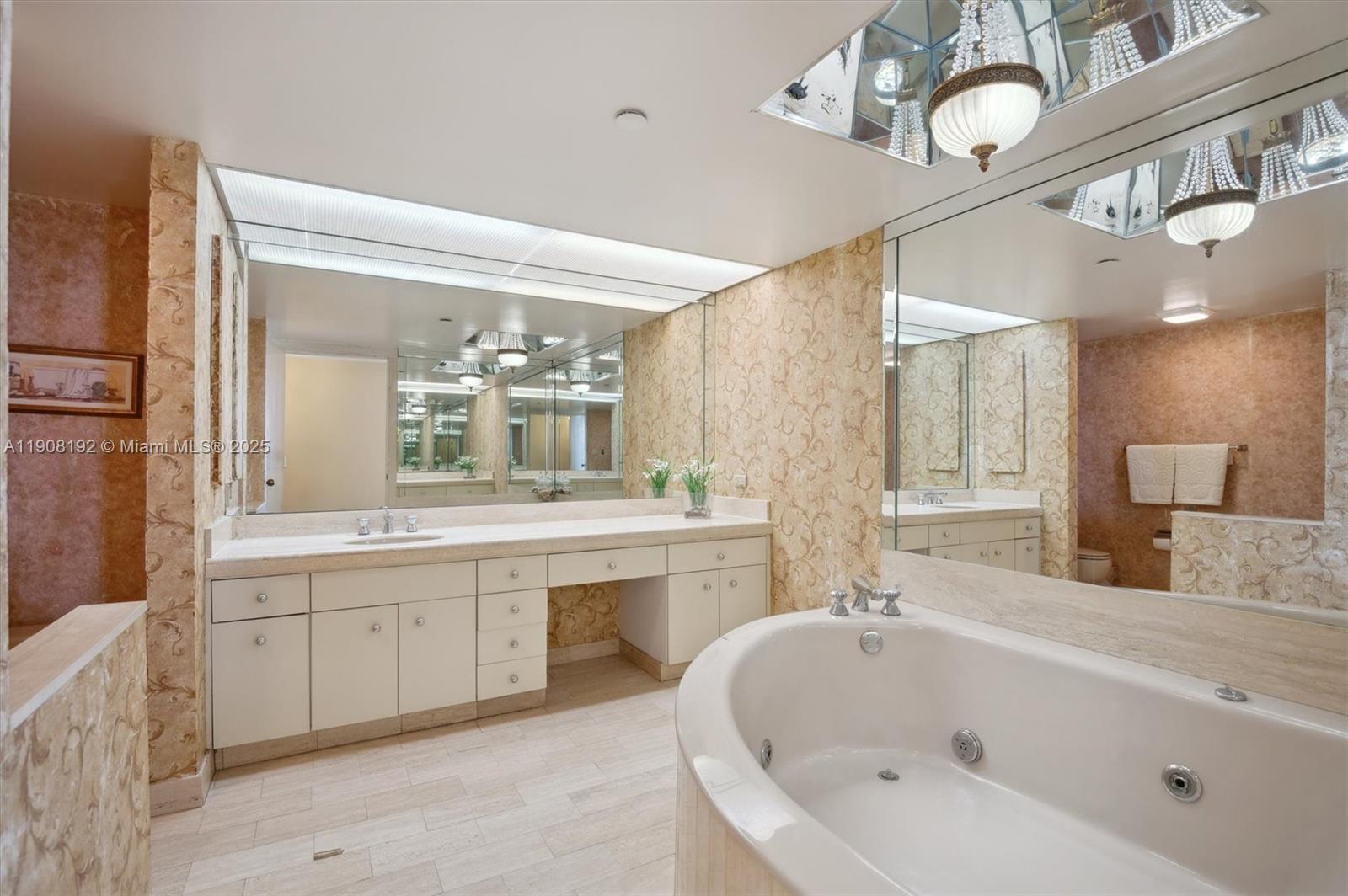 TURNBERRY ISLE CONDO - Residential