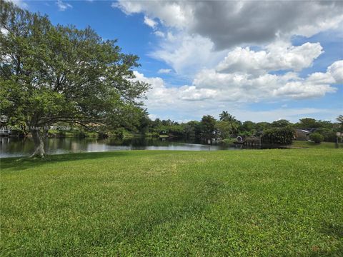 A home in Plantation