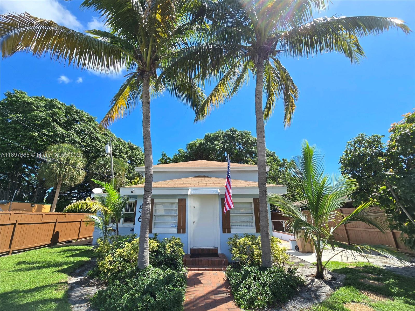 TOWN OF DEERFIELD - Residential Lease