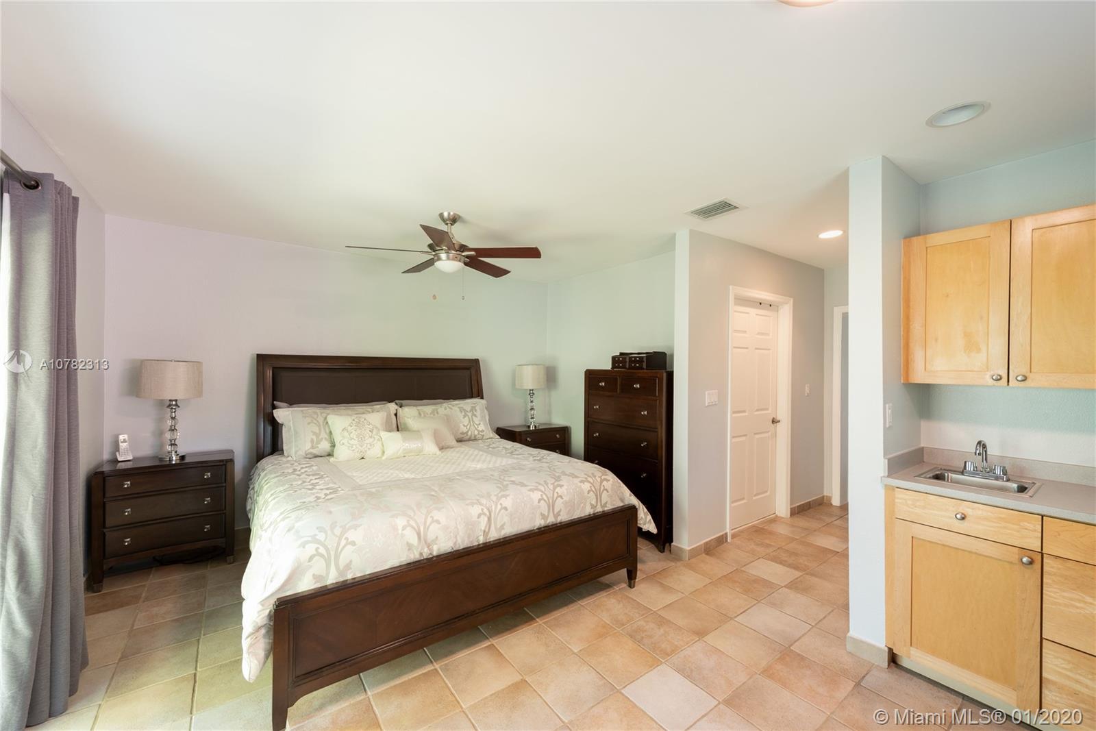 CORAL GABLES SEC B - Residential