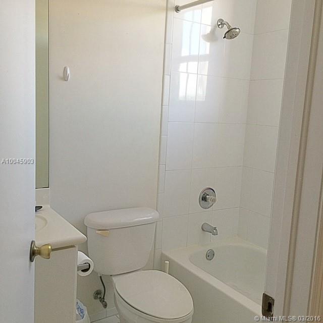 THE GATES AT DORAL ISLES - Residential Lease