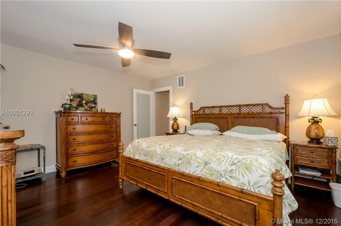 28-49-42 - Residential