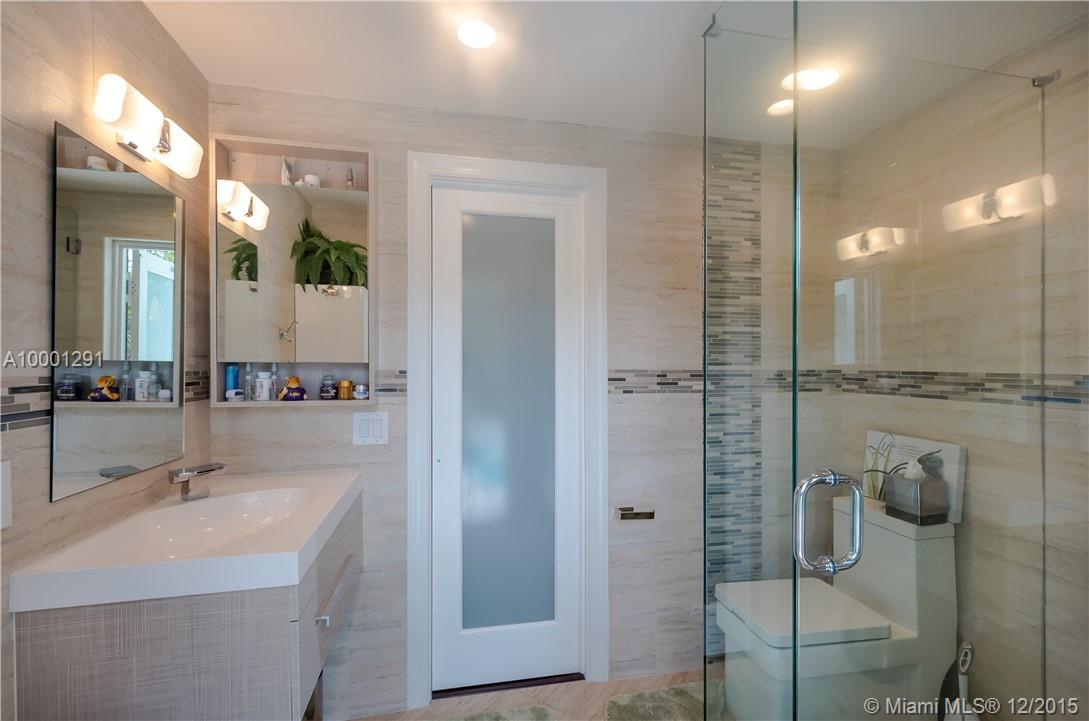 28-49-42 - Residential