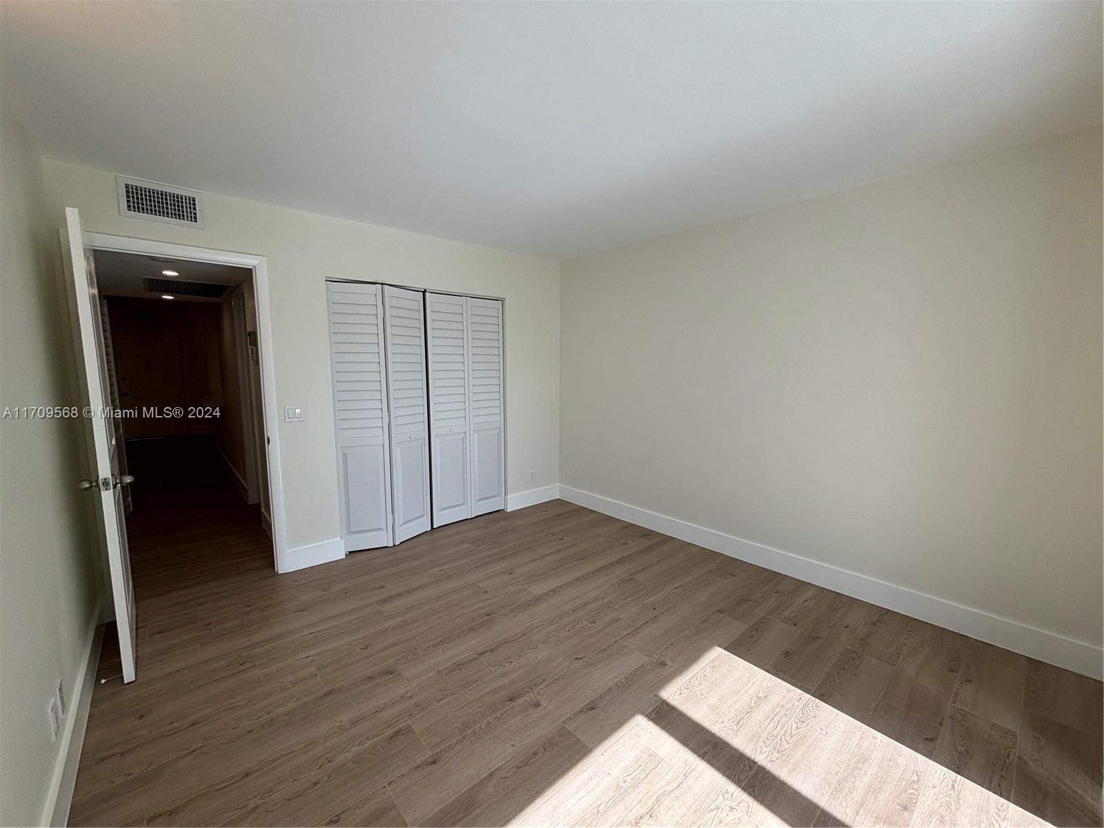 NEW HAMPTON AT CENTURY VI - Residential