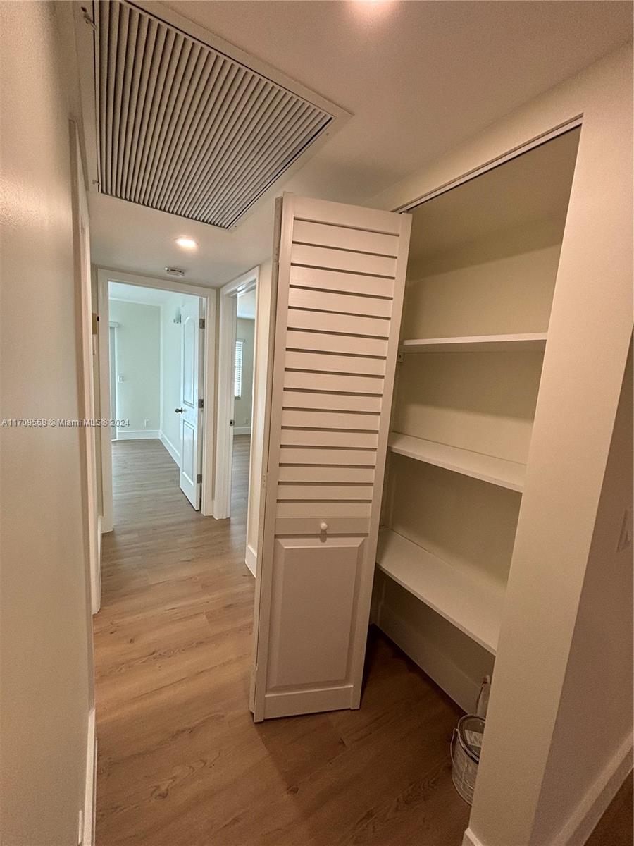 NEW HAMPTON AT CENTURY VI - Residential