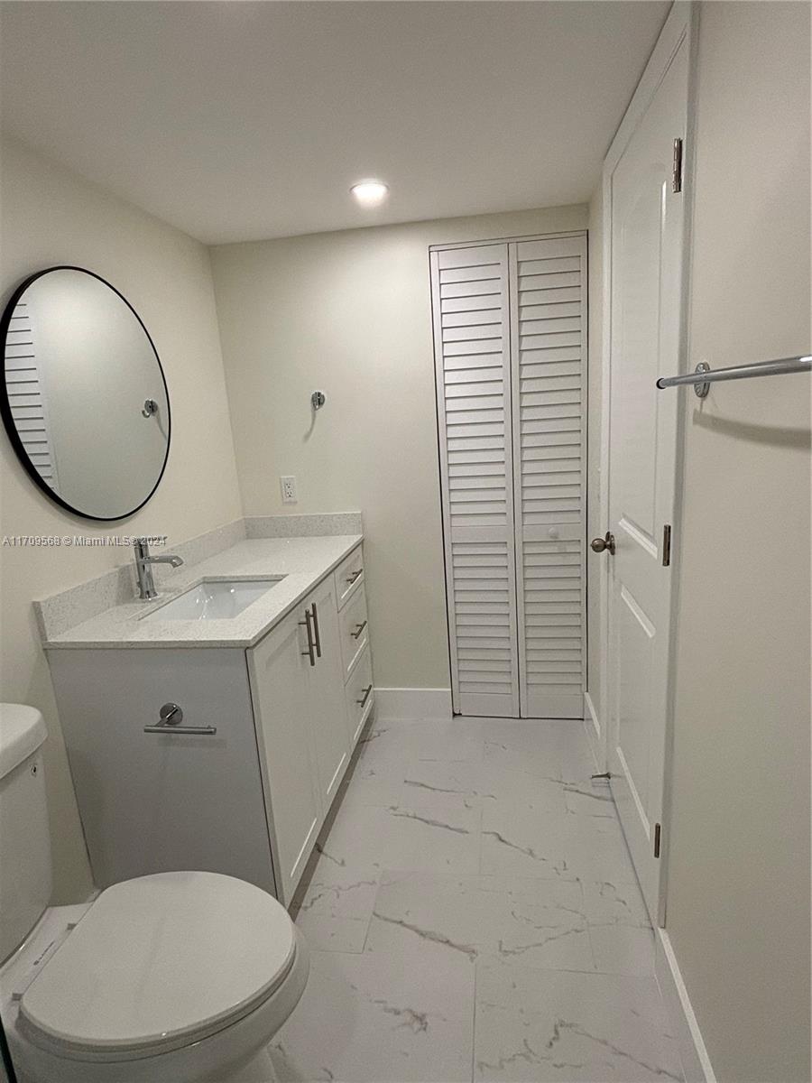 NEW HAMPTON AT CENTURY VI - Residential