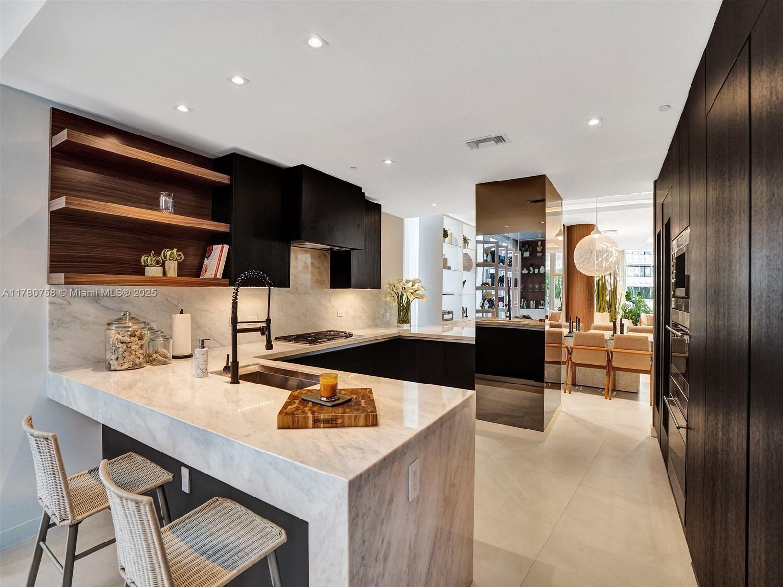 2200 FORT LAUDERDALE BEAC - Residential Lease