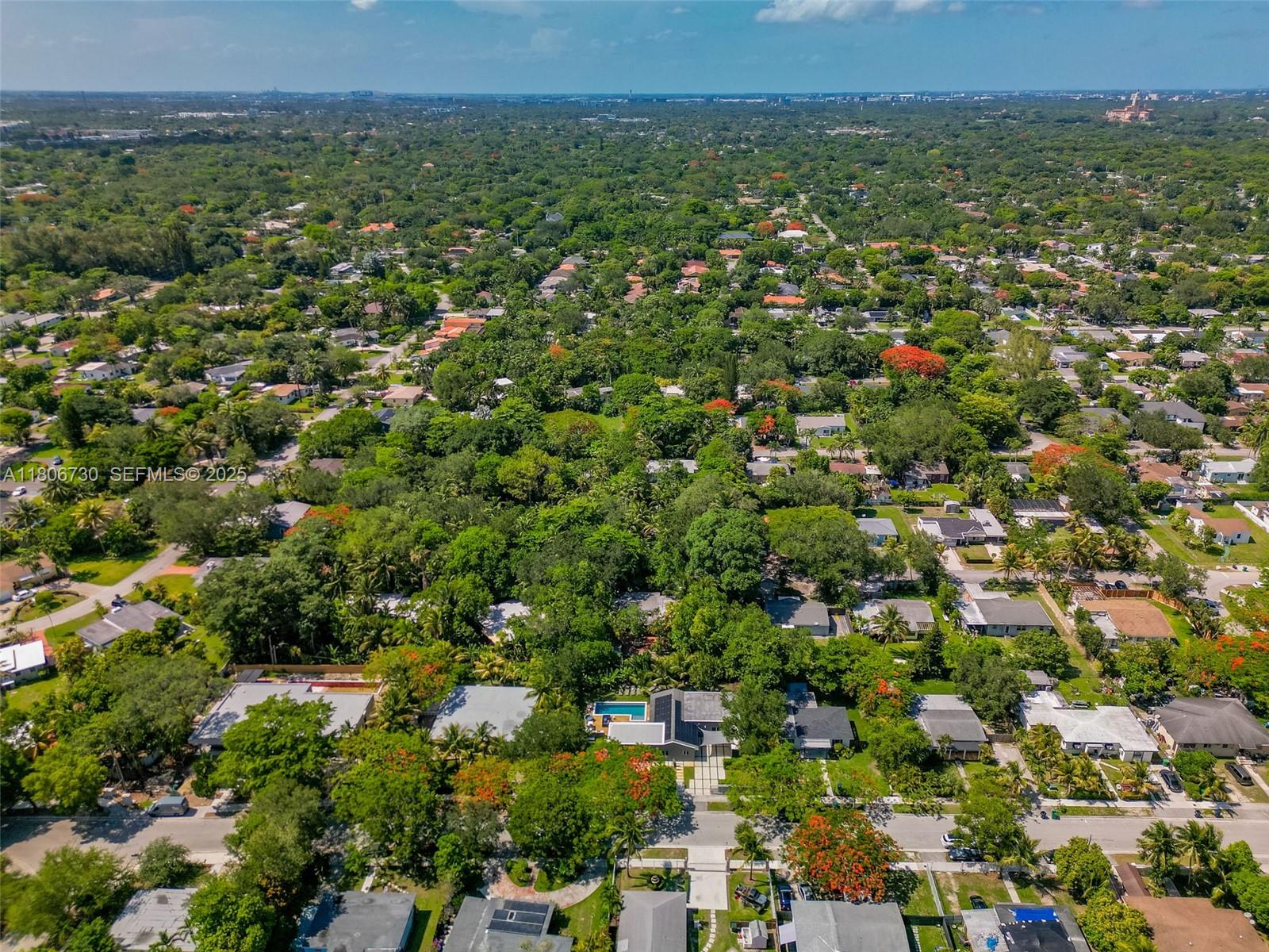 AVOCADO HOMES - Residential