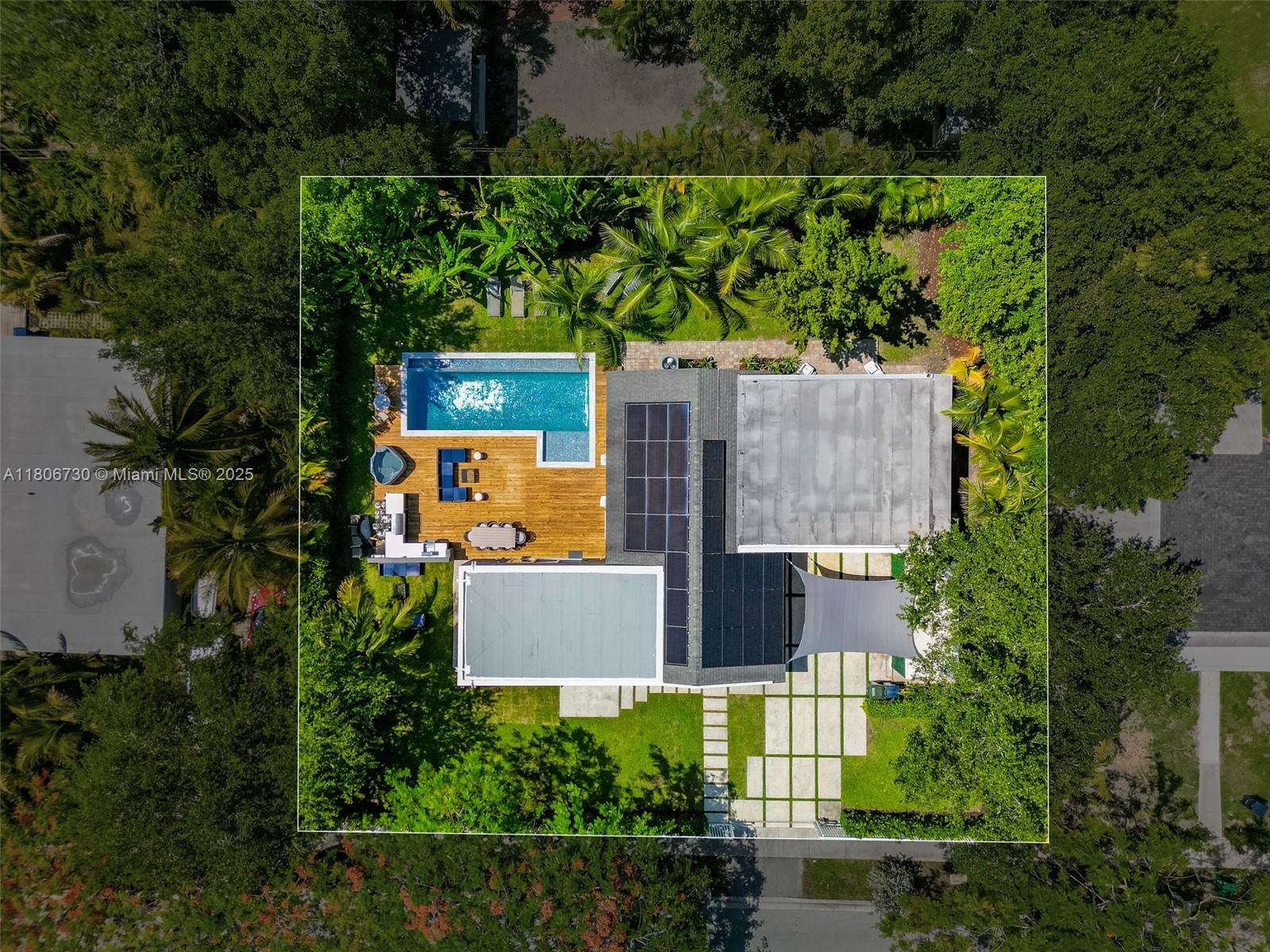 AVOCADO HOMES - Residential