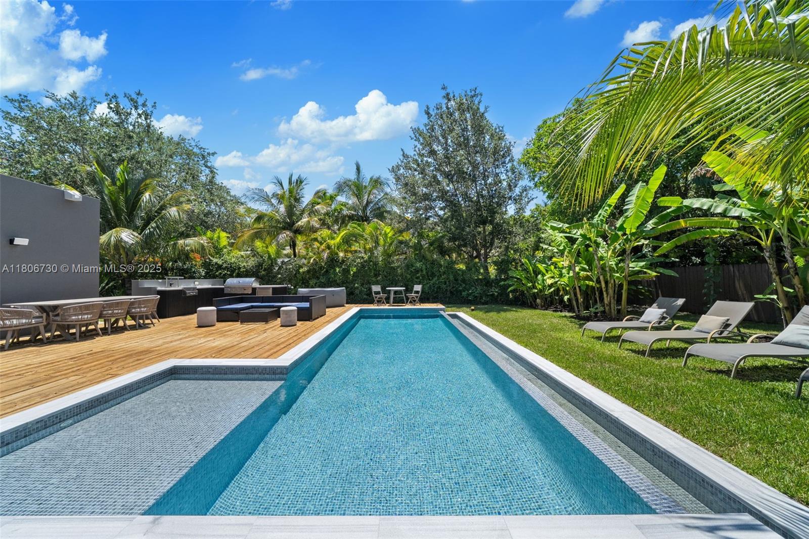 Property for Sale at 5943 Sw 62nd St, South Miami, Miami-Dade County, Florida - Bedrooms: 5 
Bathrooms: 4  - $1,900,000