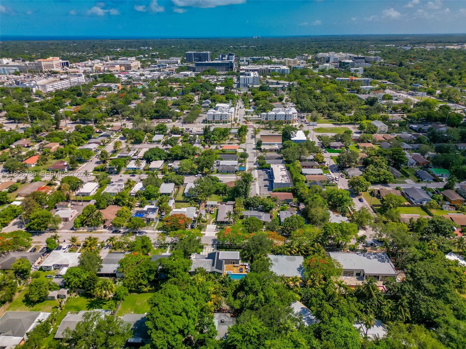 AVOCADO HOMES - Residential