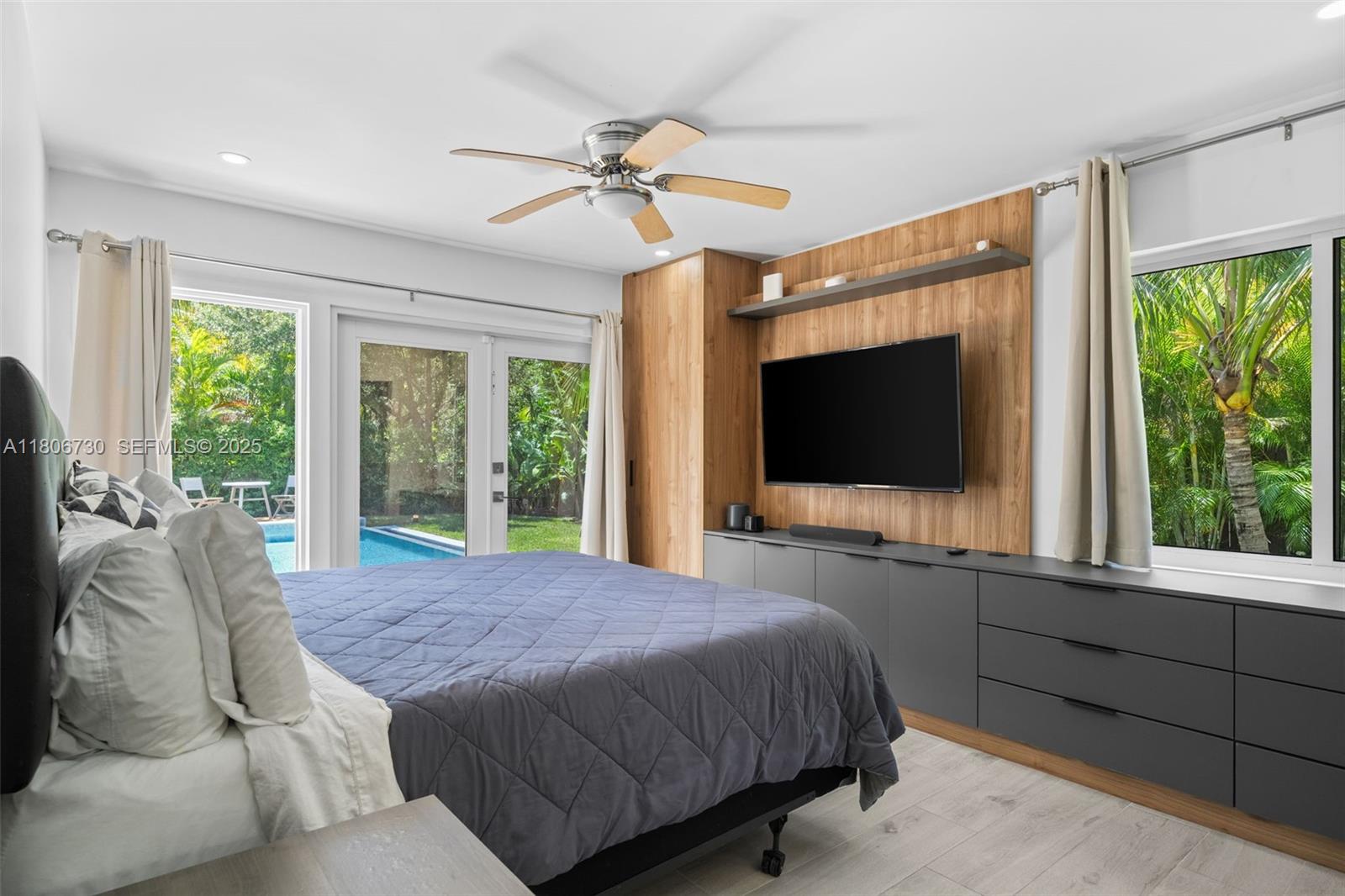 AVOCADO HOMES - Residential