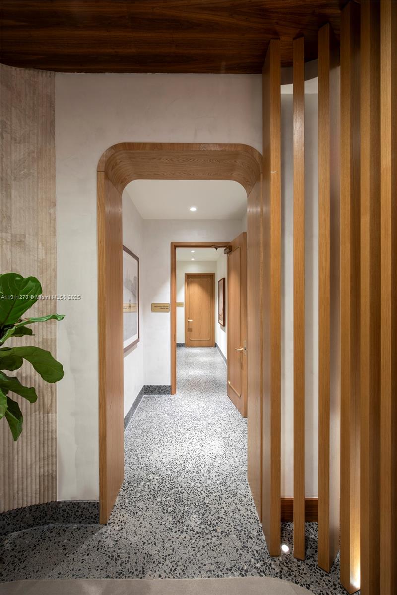 MR.C RESIDENCES COCONUT G - Residential