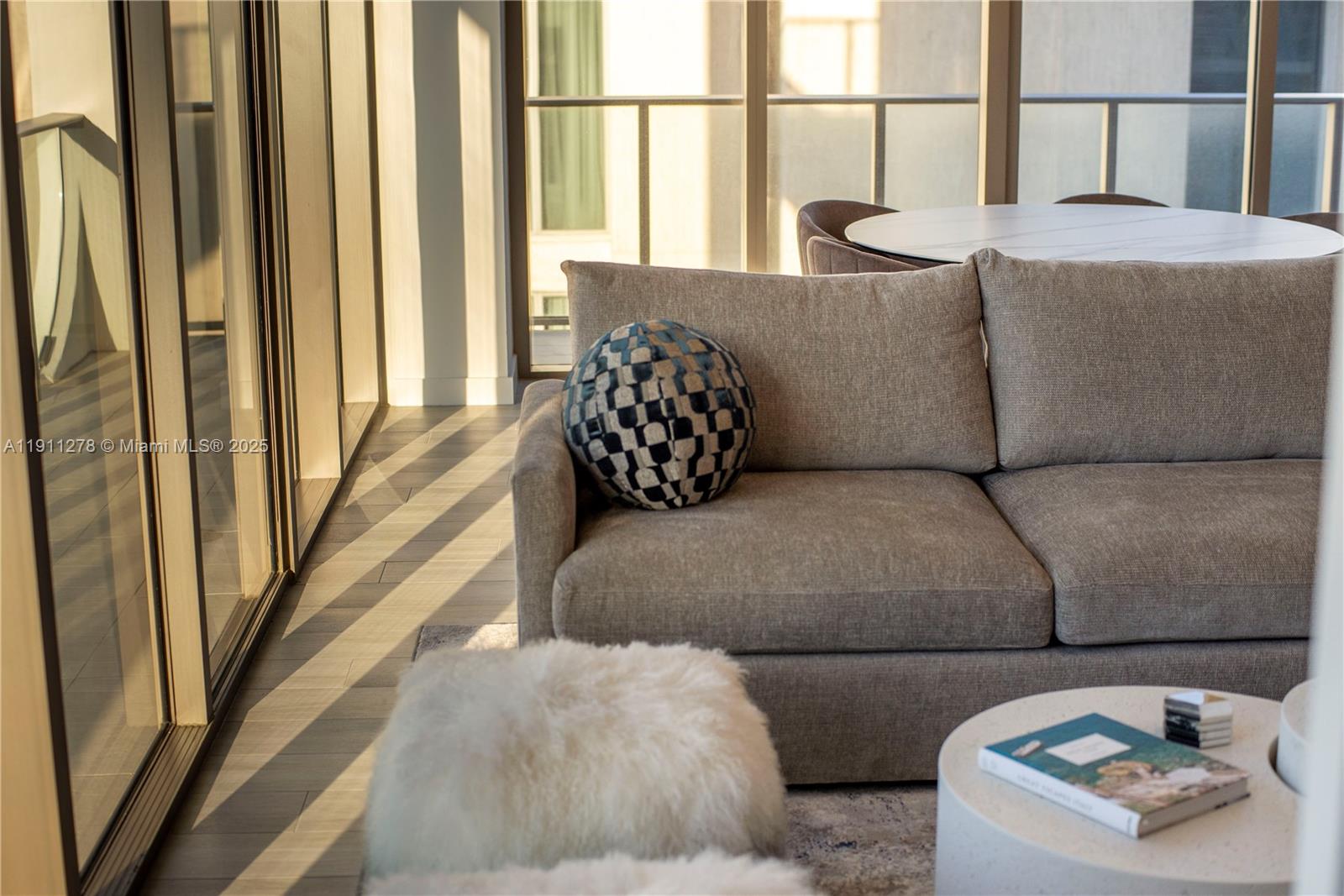 MR.C RESIDENCES COCONUT G - Residential