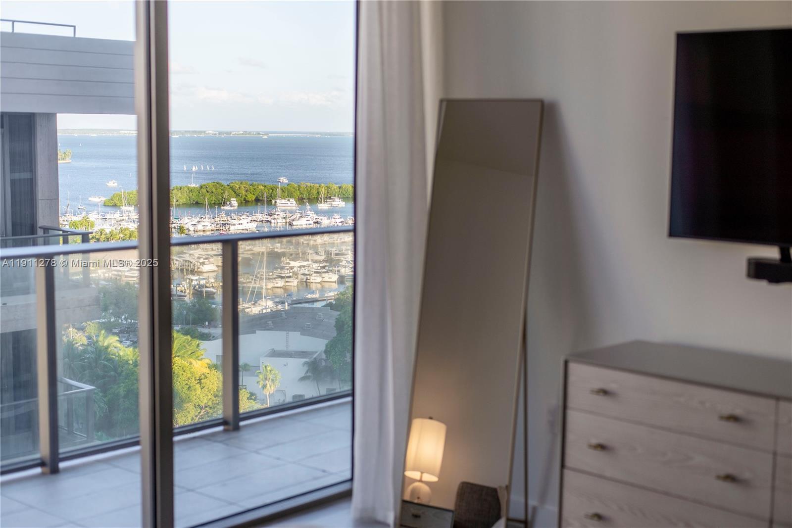 MR.C RESIDENCES COCONUT G - Residential