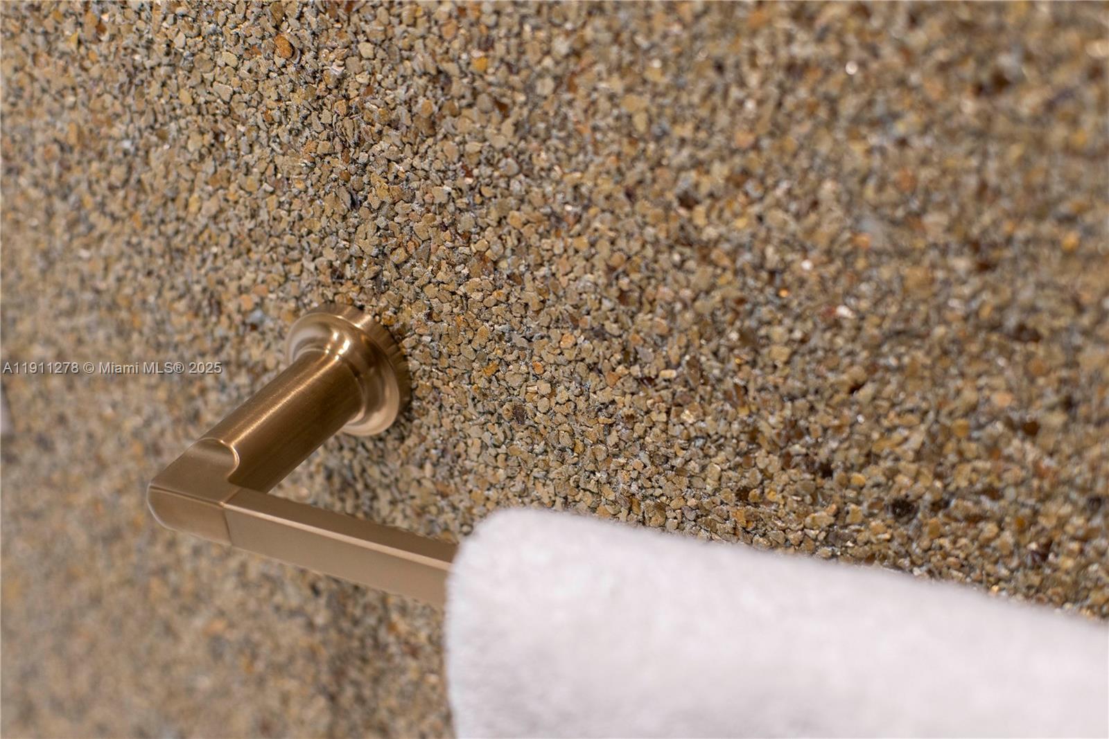 MR.C RESIDENCES COCONUT G - Residential