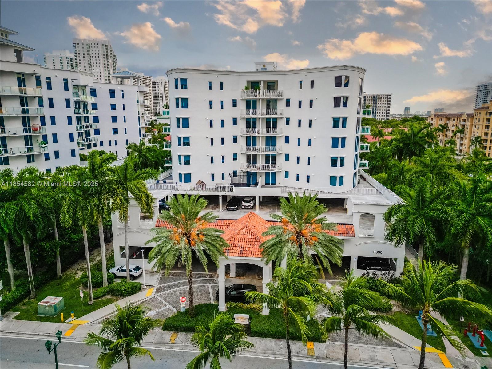 EASTSIDE AT AVENTURA COND - Residential Lease