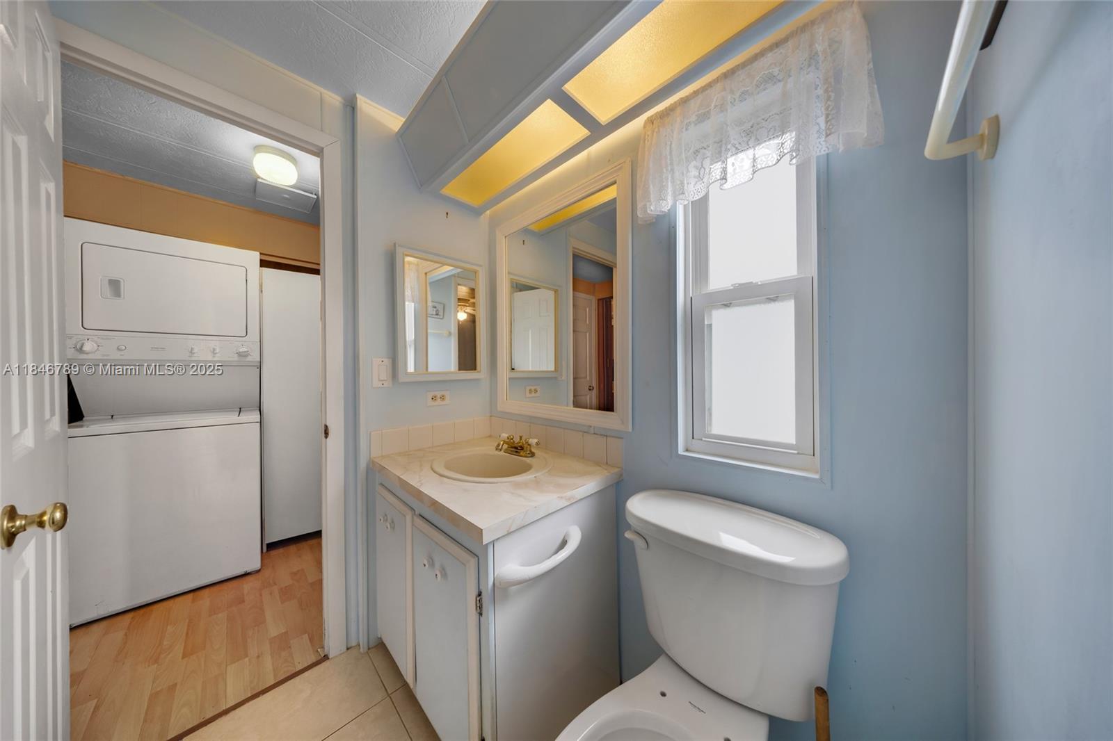 HIGHLAND MEADOWS ESTATES - Residential