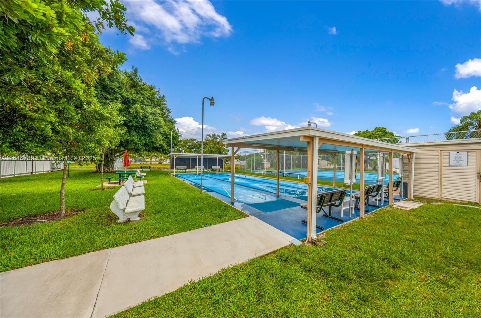 HIGHLAND MEADOWS ESTATES - Residential