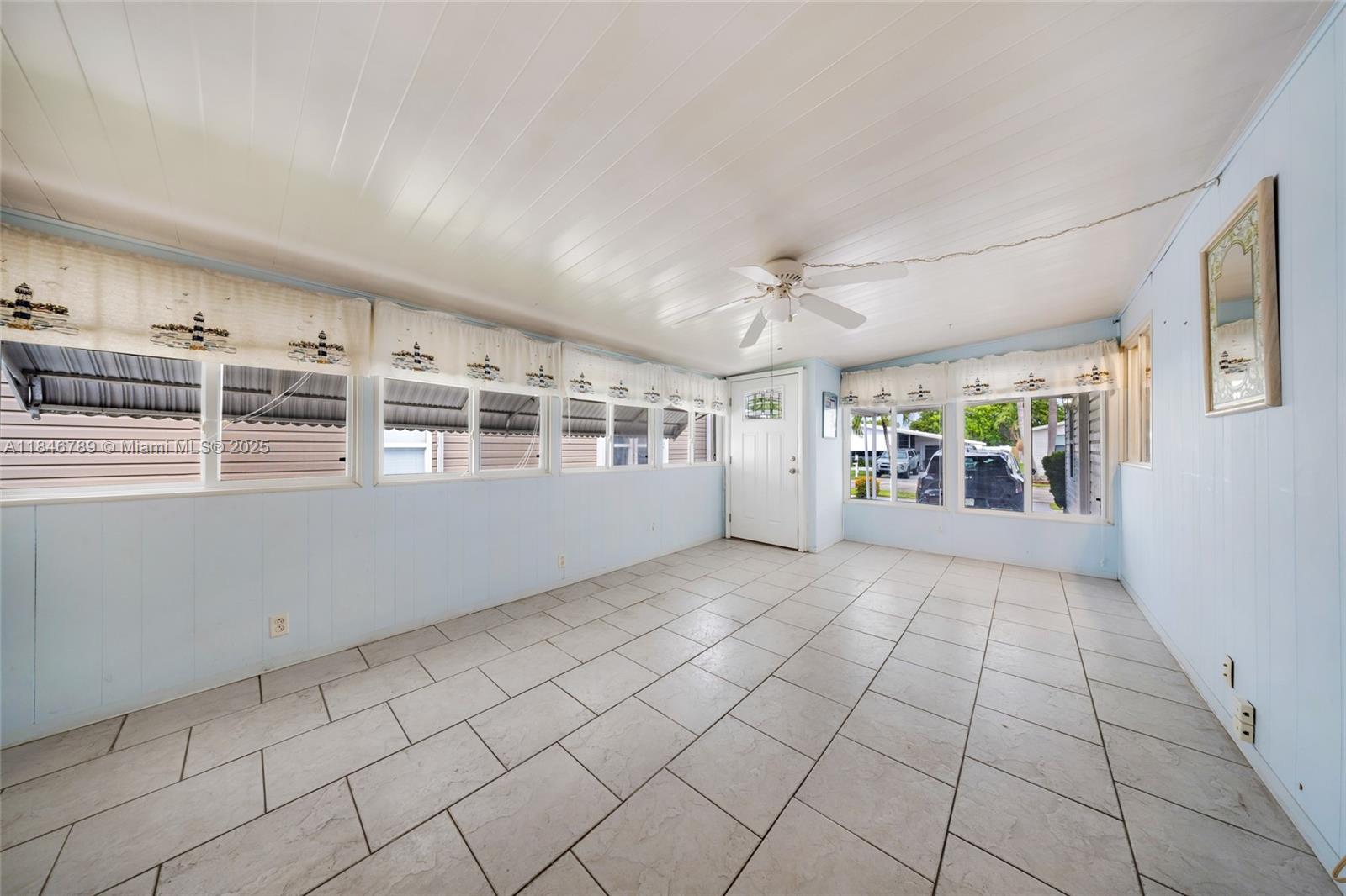 HIGHLAND MEADOWS ESTATES - Residential