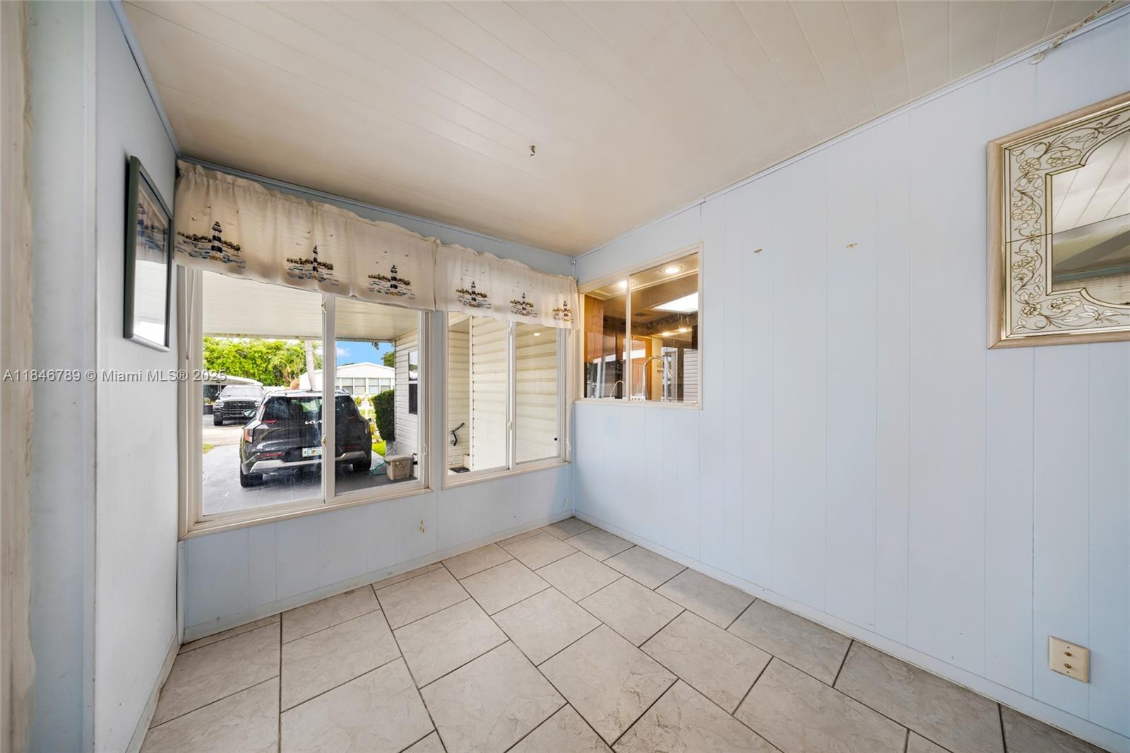 HIGHLAND MEADOWS ESTATES - Residential