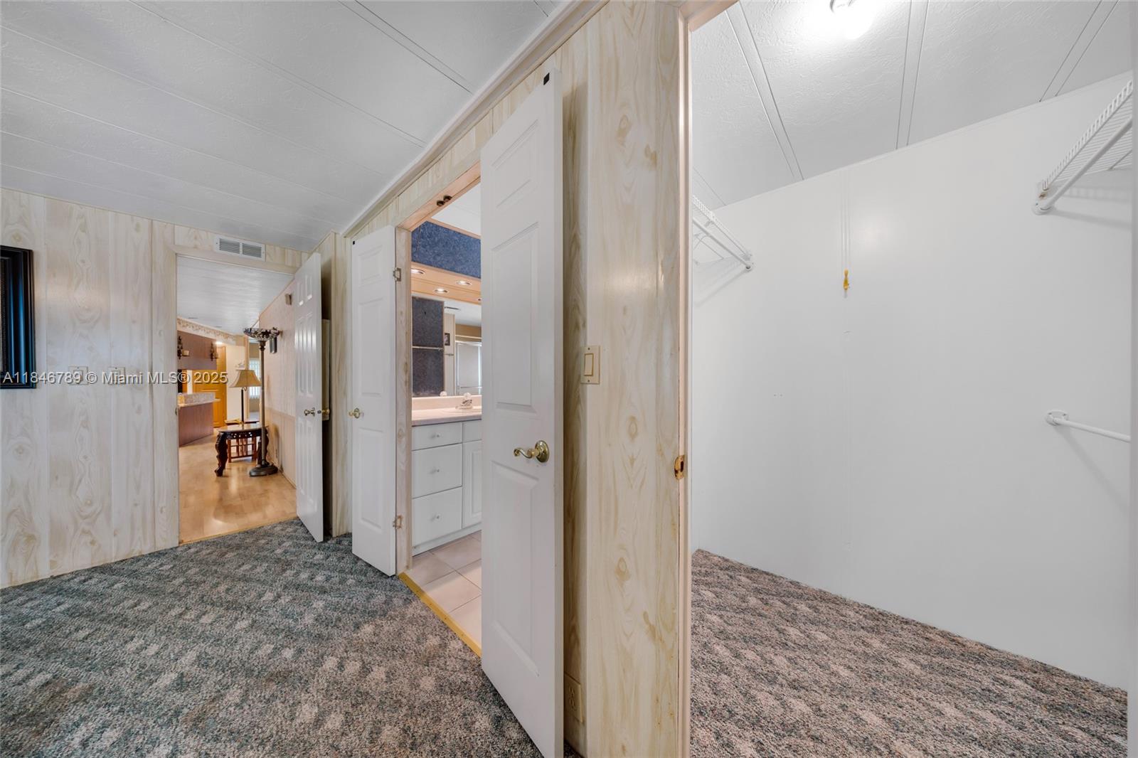 HIGHLAND MEADOWS ESTATES - Residential