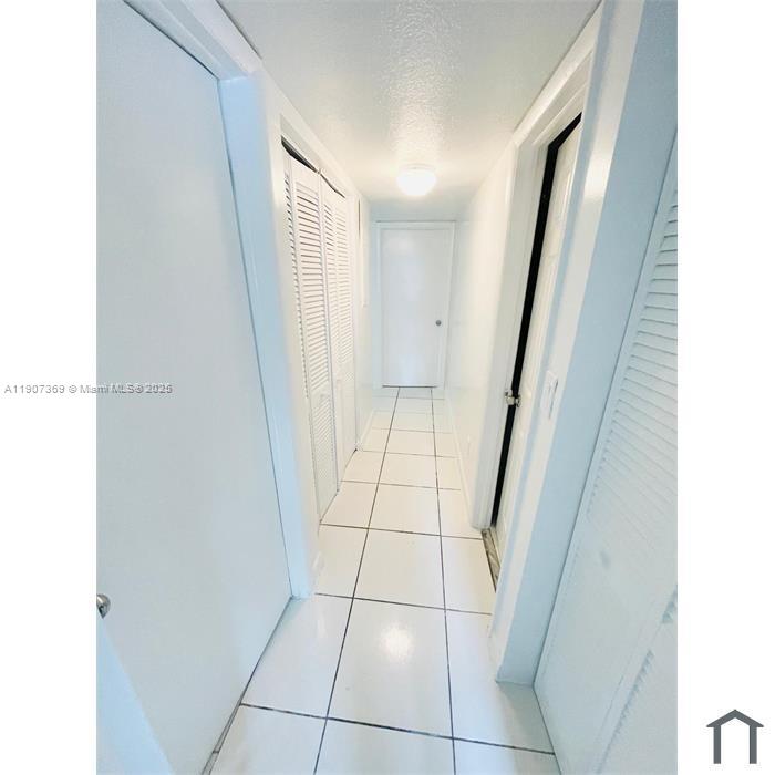 WATERSIDE TOWNHOMES SEC 2 - Residential Lease