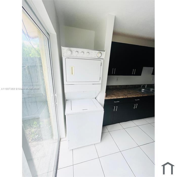 WATERSIDE TOWNHOMES SEC 2 - Residential Lease