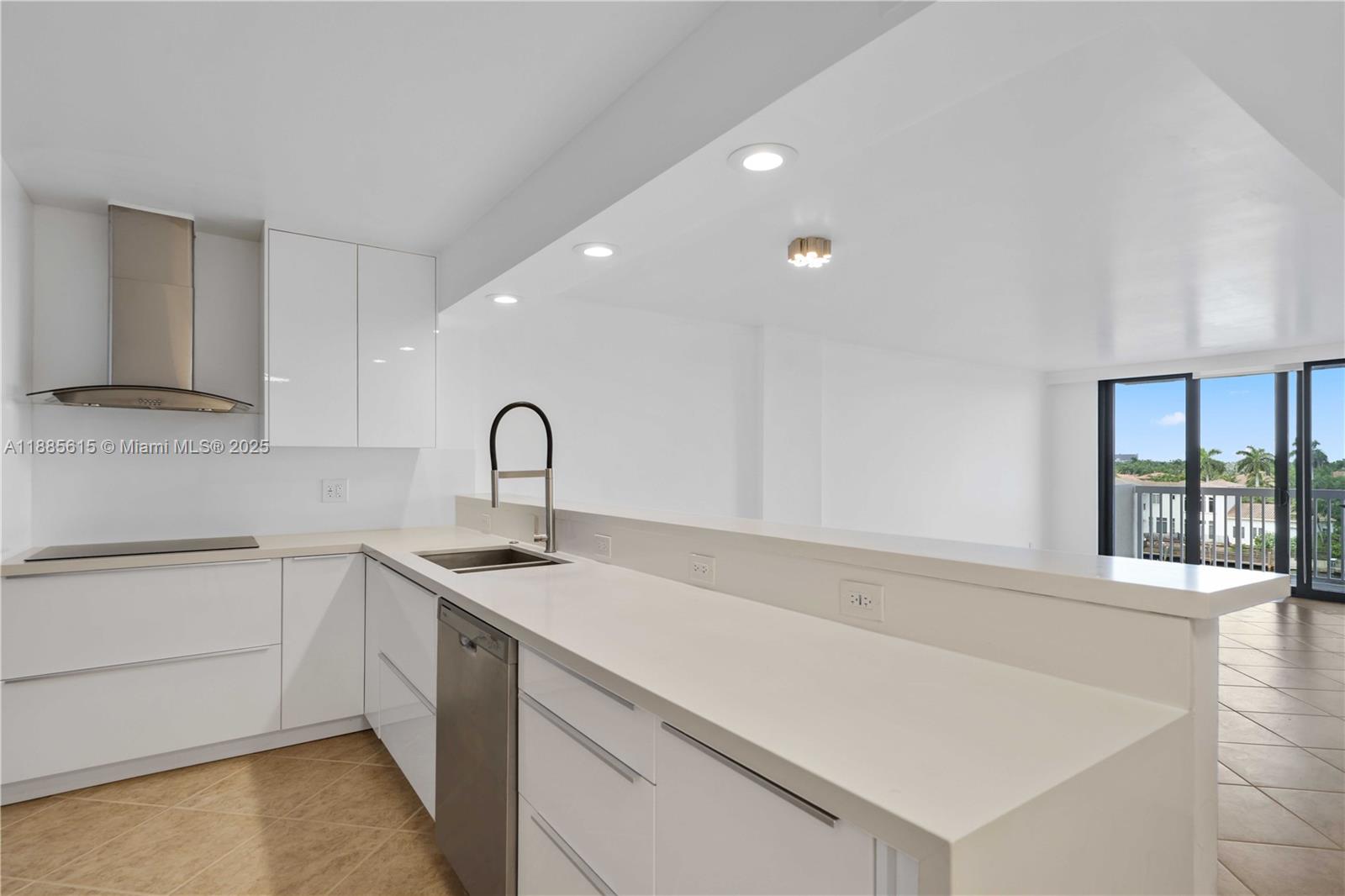 ALLINGTON TOWERS NORTH CO - Residential