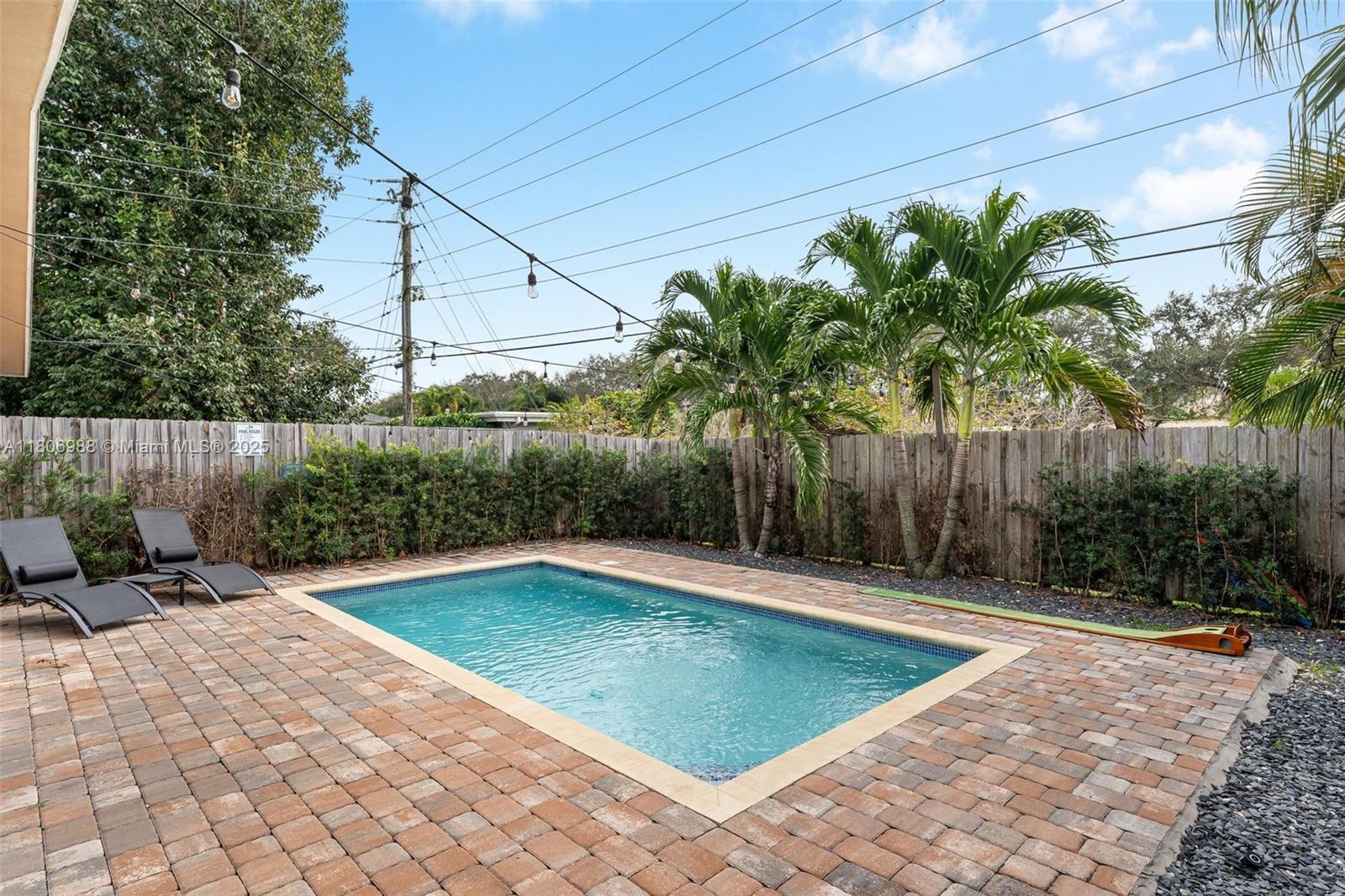 ESMONDA GARDENS - Residential