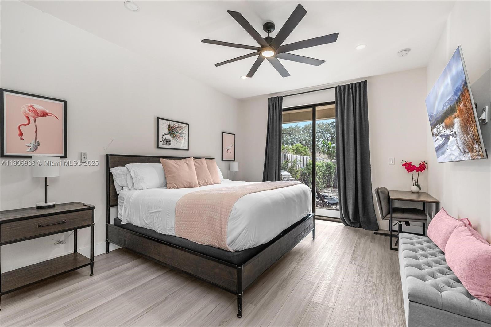 ESMONDA GARDENS - Residential