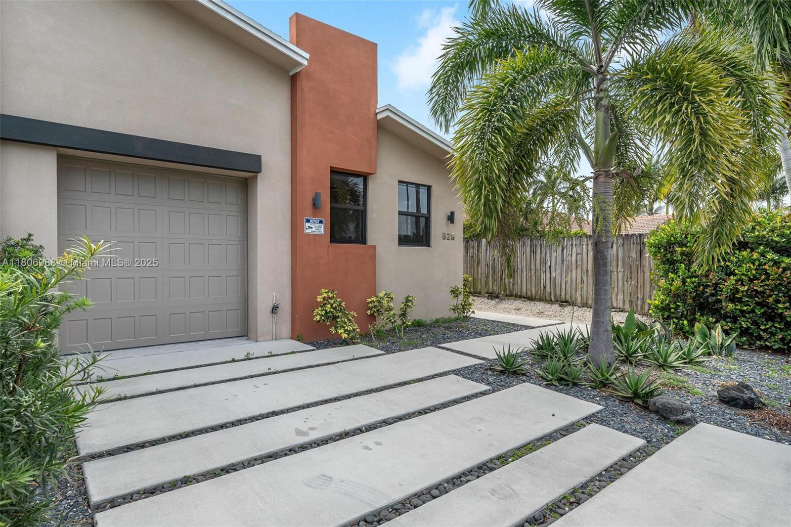 ESMONDA GARDENS - Residential