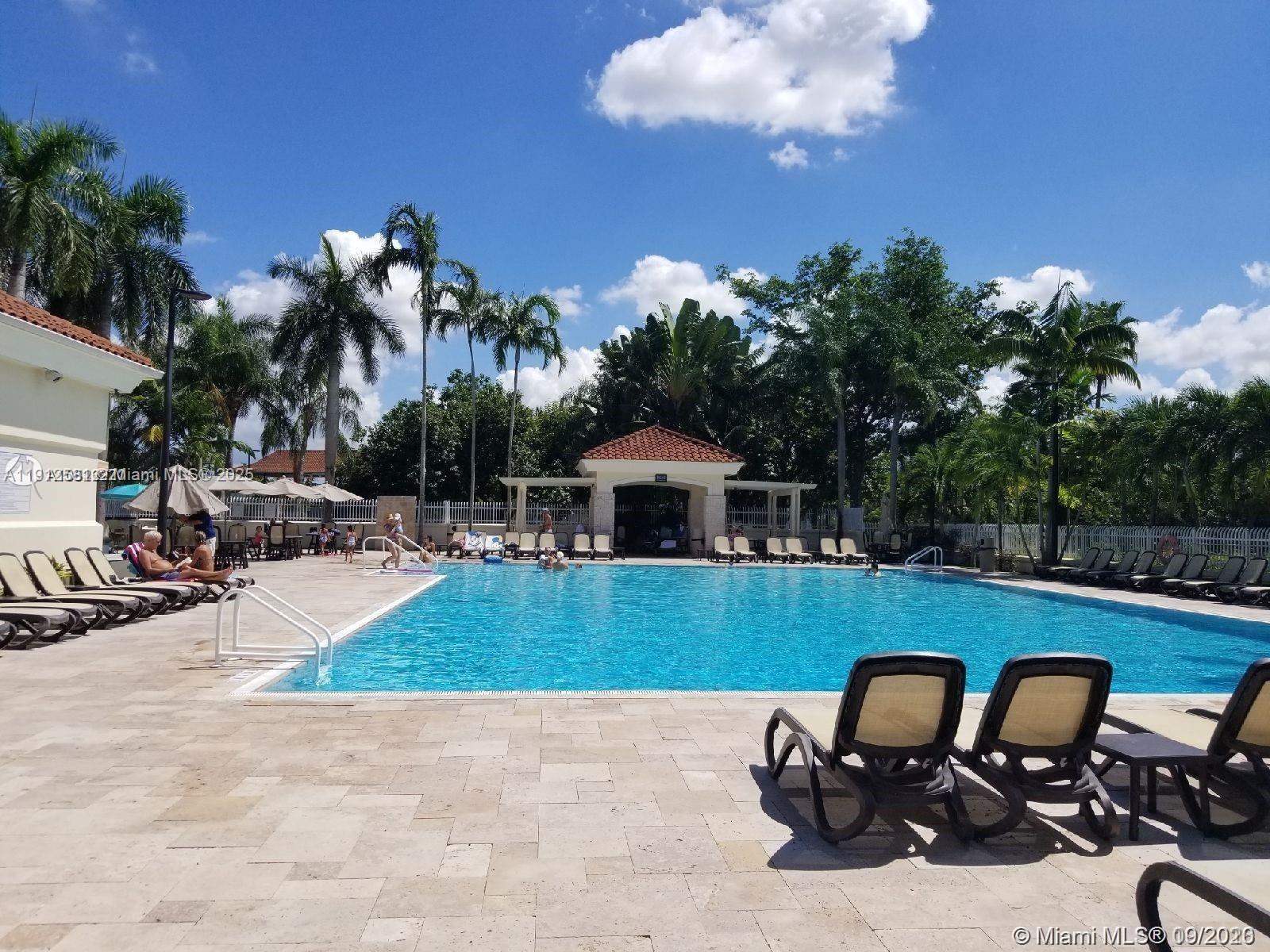 DORAL PK COUNTRY CL VILLA - Residential Lease