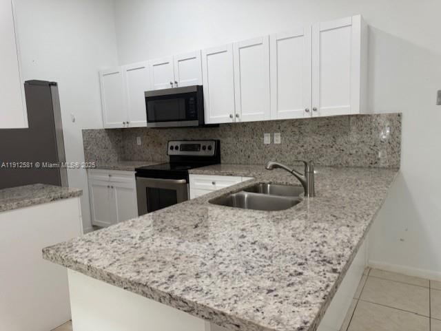 DORAL PK COUNTRY CL VILLA - Residential Lease