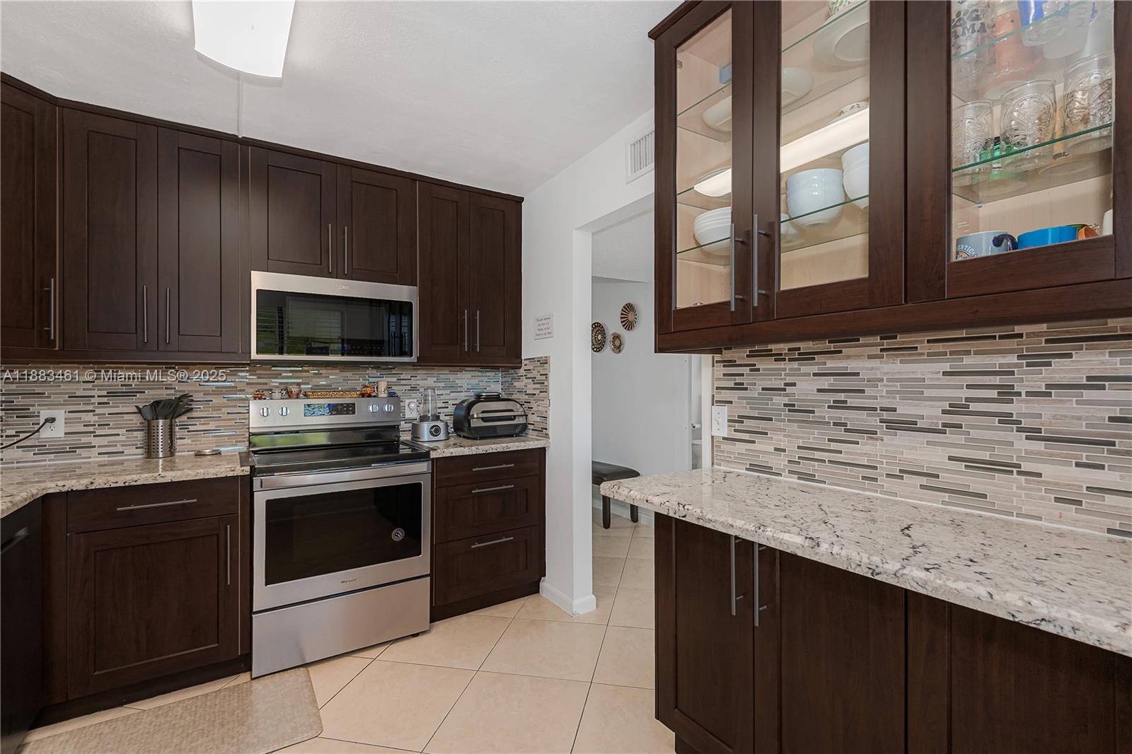 RACQUET CLUB APARTMENTS A - Residential