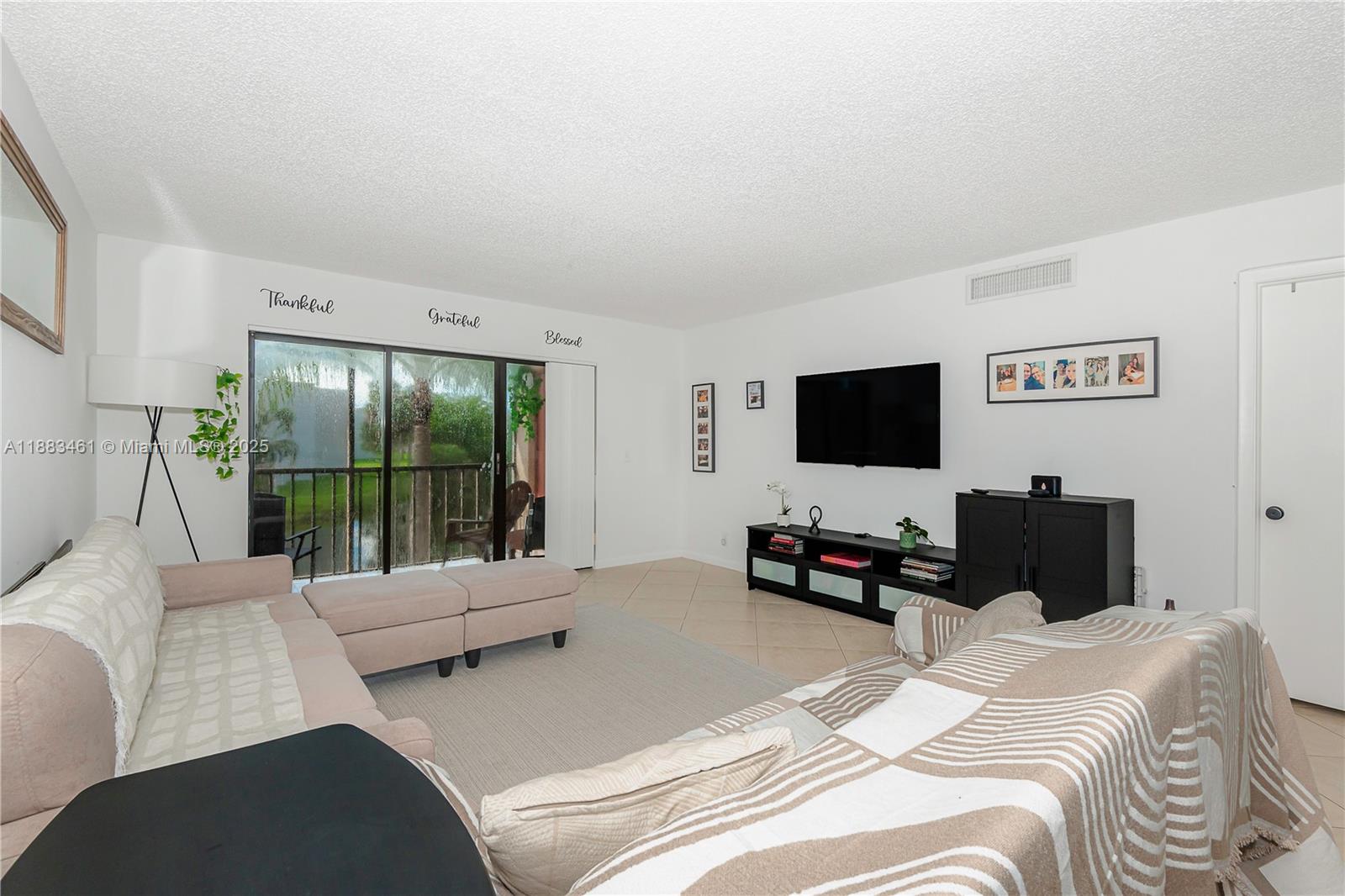 RACQUET CLUB APARTMENTS A - Residential
