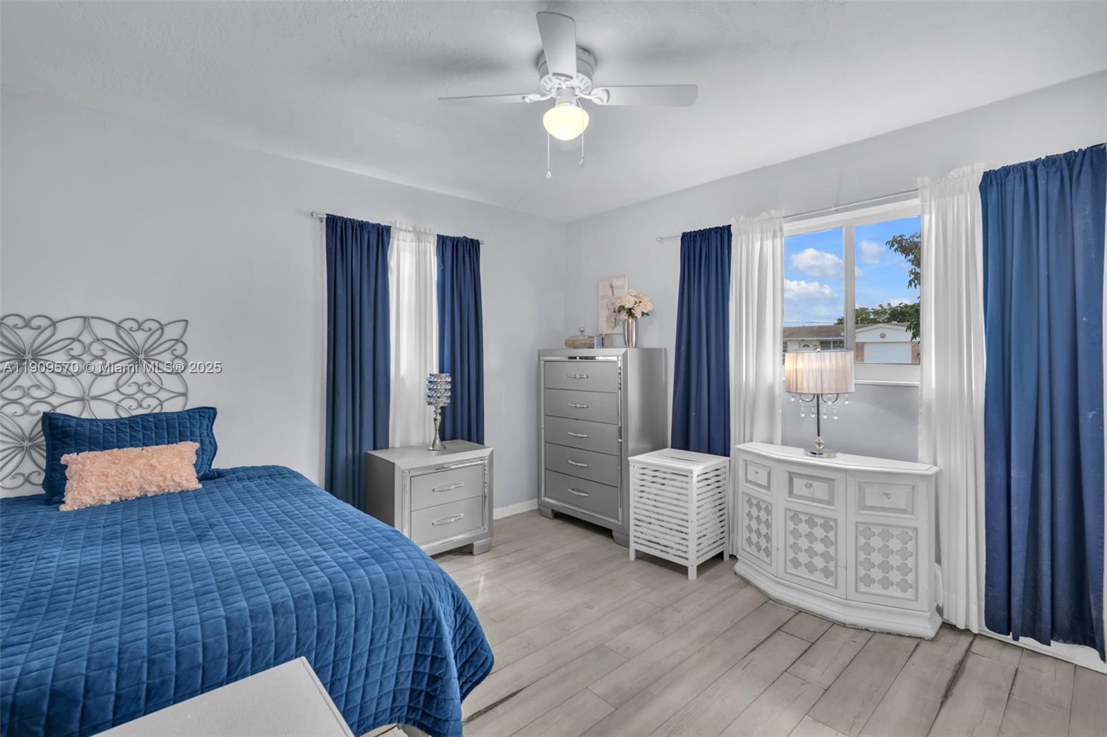 BOULEVARD HEIGHTS SEC 11 - Residential