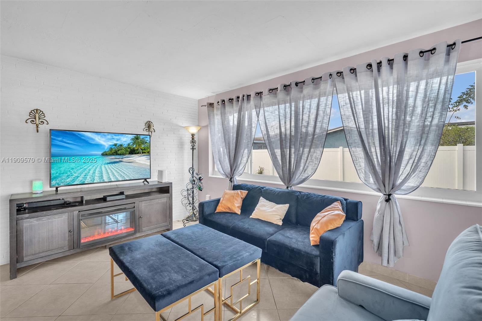 BOULEVARD HEIGHTS SEC 11 - Residential