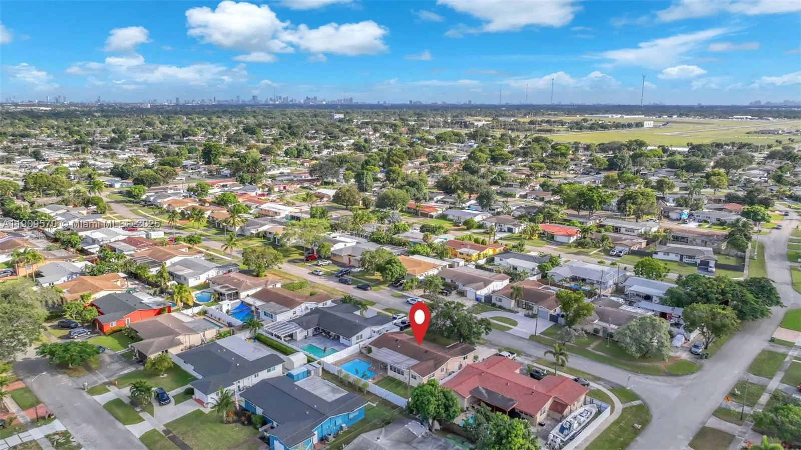 Pembroke Pines, Florida 33024, United States, 4 Bedrooms Bedrooms, ,2 BathroomsBathrooms,Residential,Active,239710