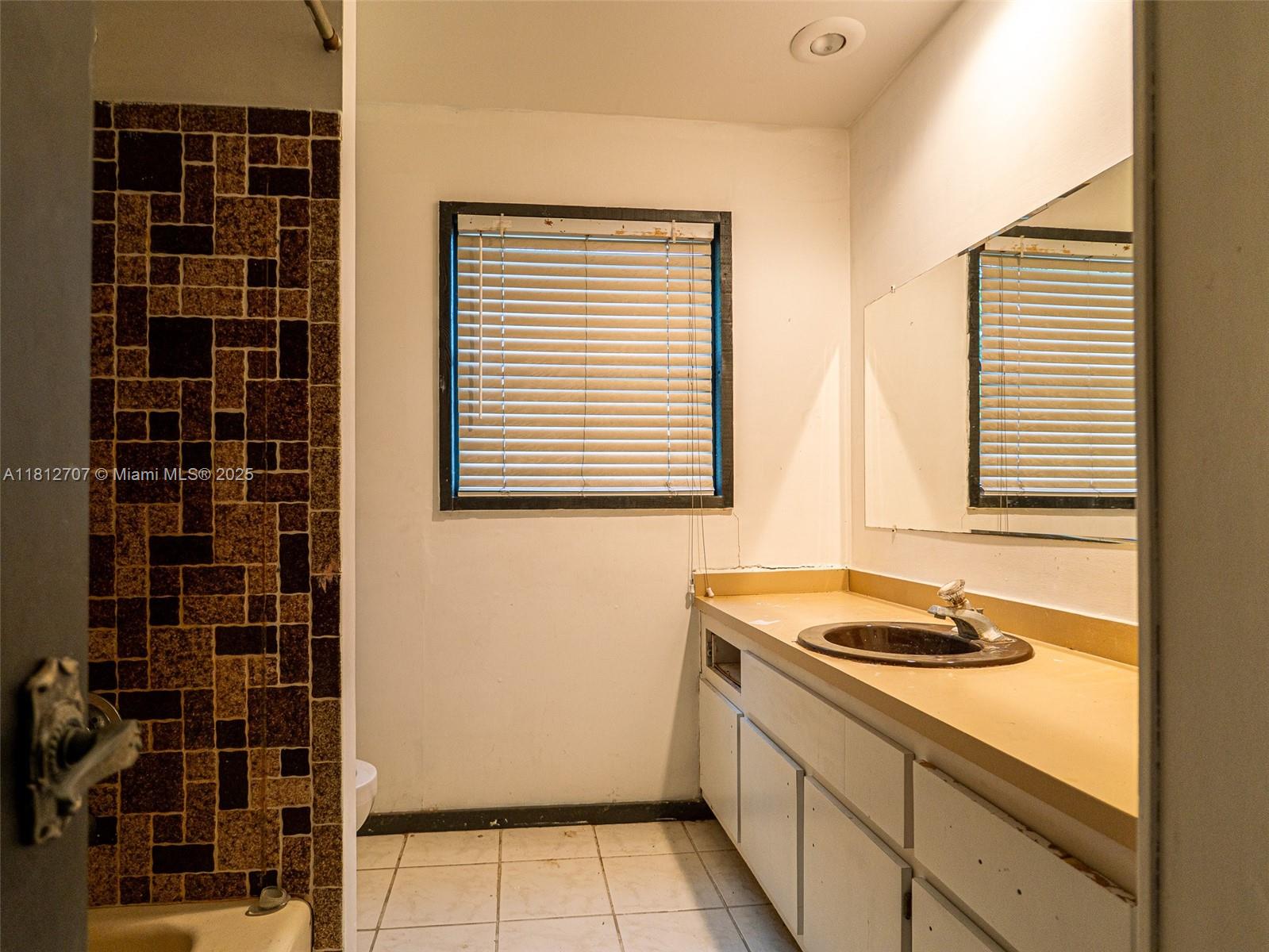 PORT ST LUCIE SECTION 10 - Residential