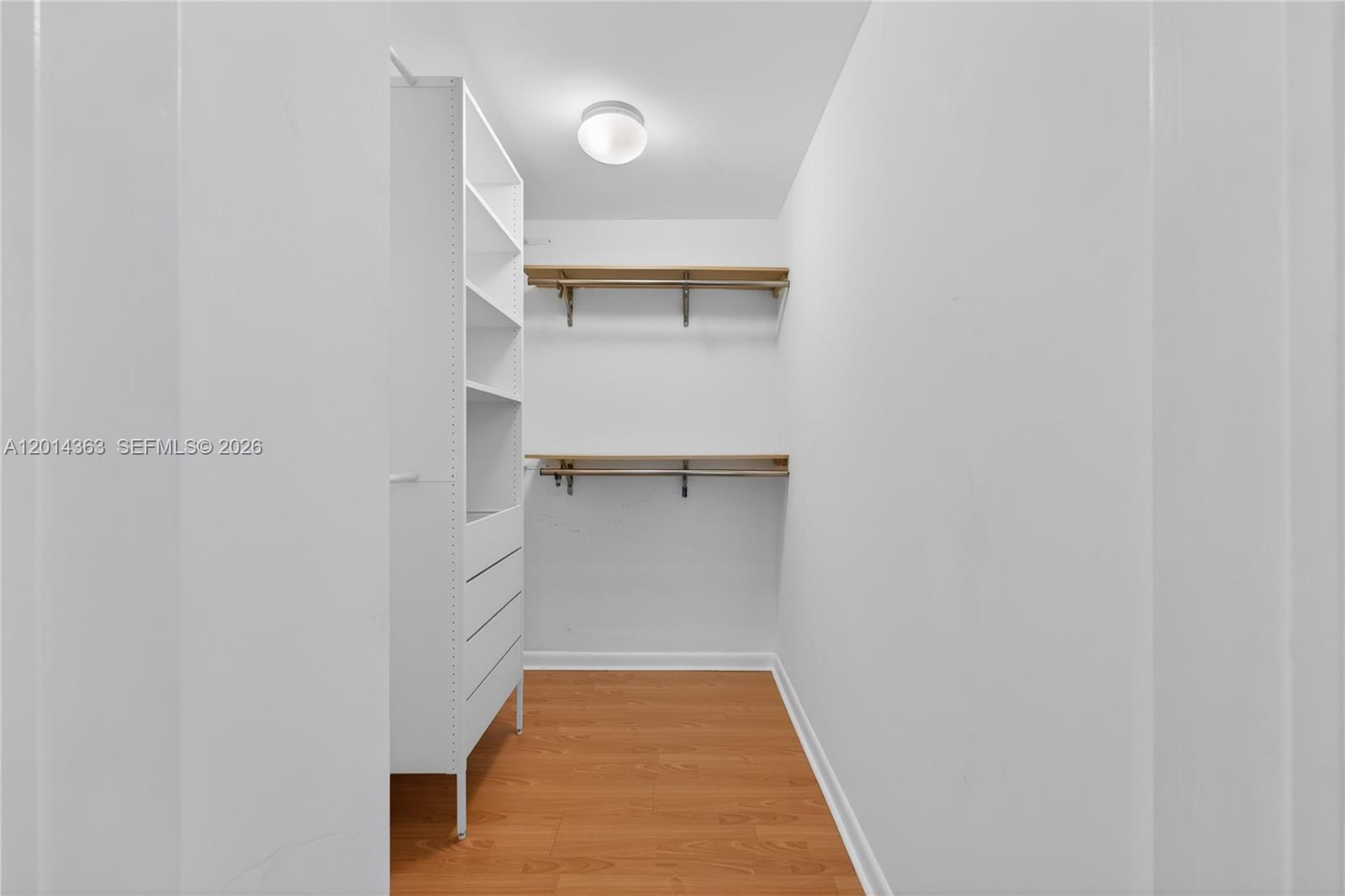 VIZCAYNE SOUTH CONDO - Residential