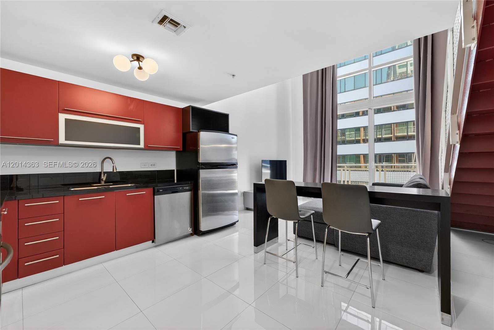 VIZCAYNE SOUTH CONDO - Residential