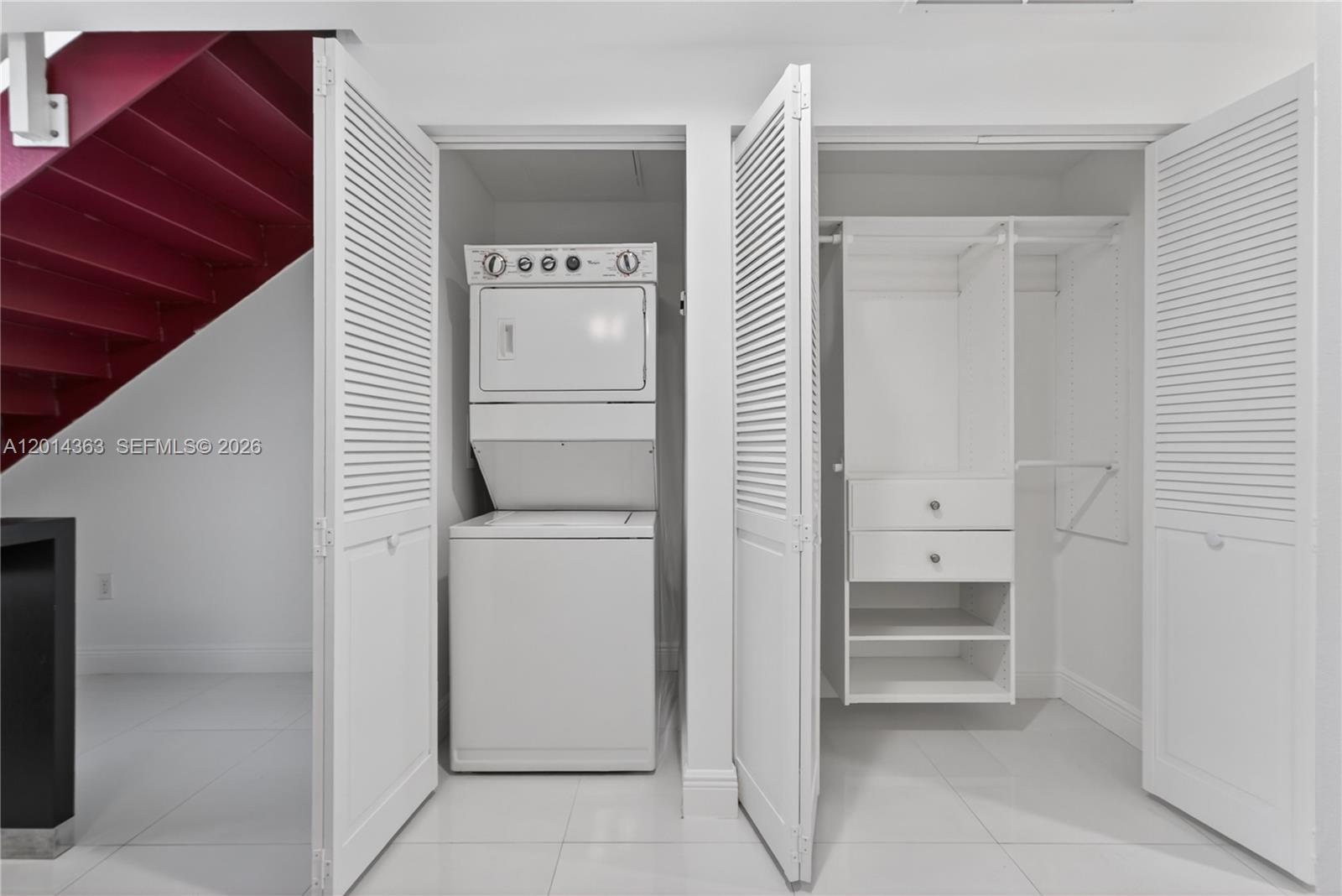 VIZCAYNE SOUTH CONDO - Residential