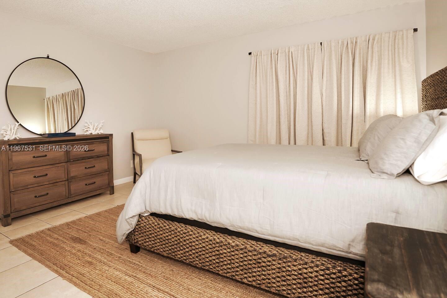 DIXIE WAY - Residential Income