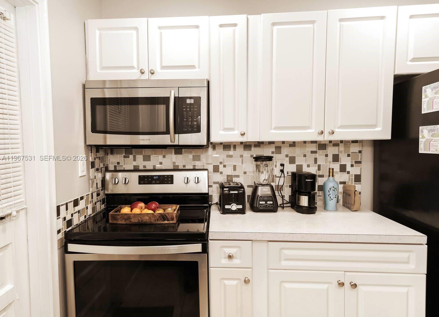 DIXIE WAY - Residential Income